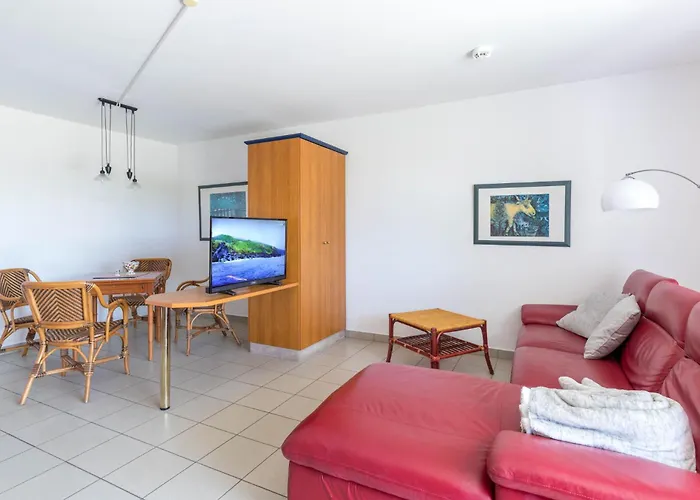 Haus Seeblick 14 *